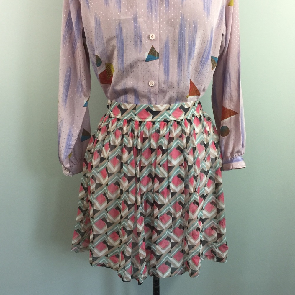 🦄 bebe // Silk Geometric Print Swing Skirt // NWT